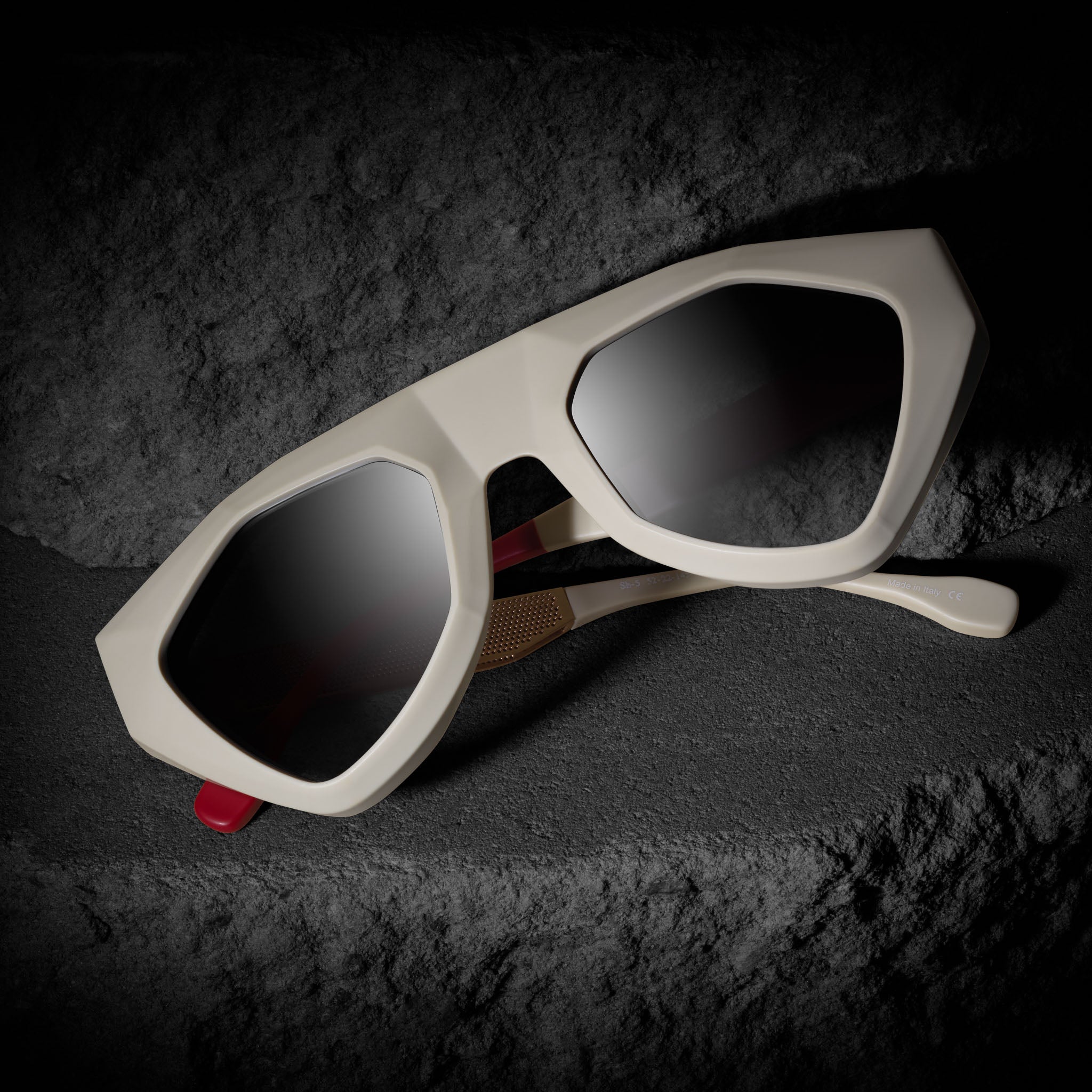 Fashion eyes : top European display win… The Champion! 🏆 – Vysen Eyewear