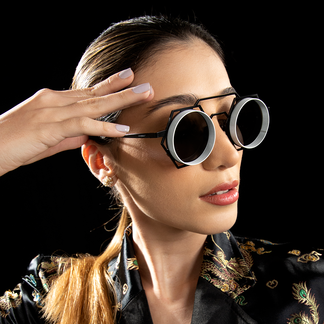 vyxぃ　 WX Trek Gloss Crystal Light Grey Frame | Authentic Wiley X