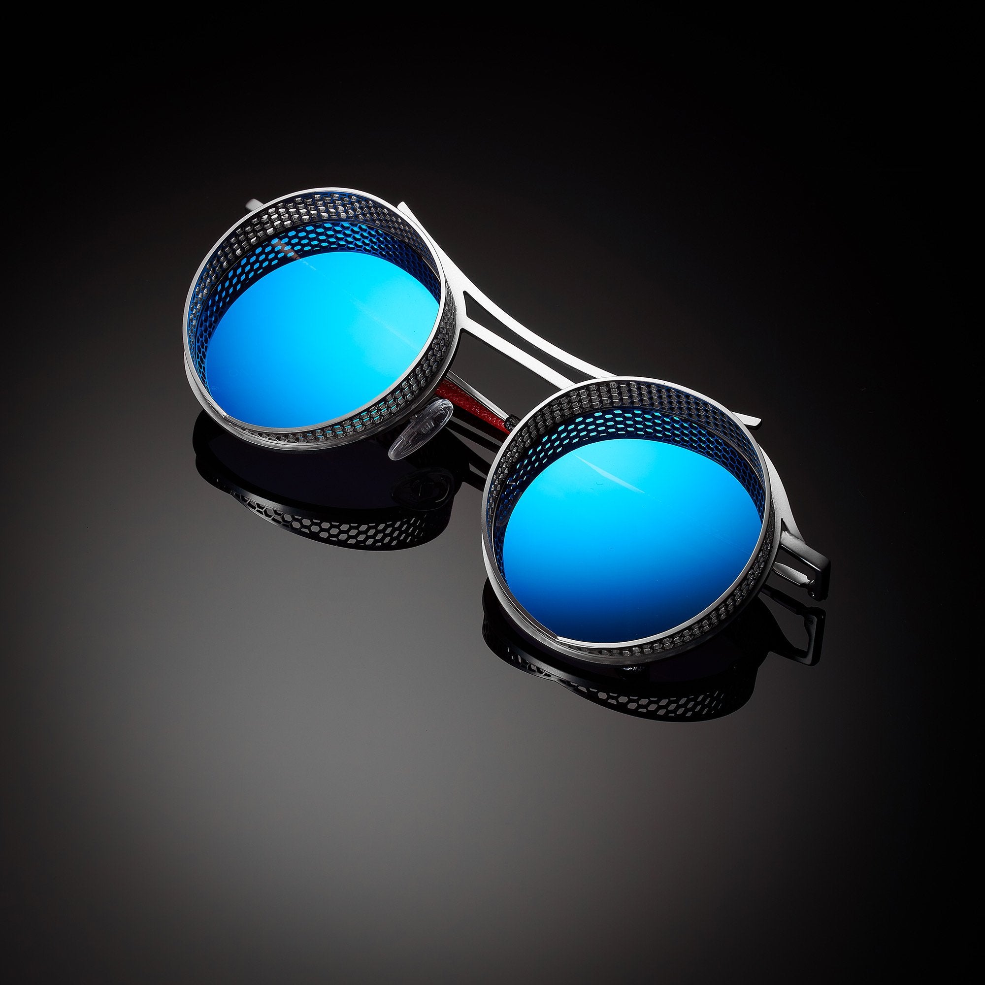 Nissy Eyewear 5th Anniversary Nissy Eyewear 5th Anniversary Nissy